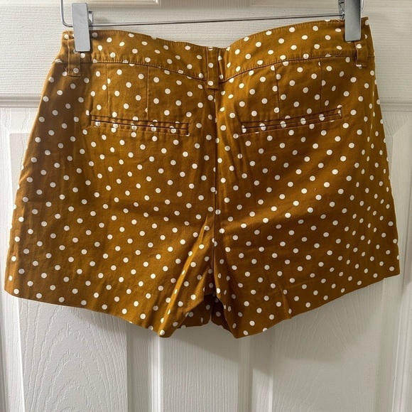 Old Navy Yellow Polka Dot Shorts Size 0 - Picture 4 of 4